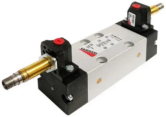 Розподільник Camozzi 951-000-P11-23